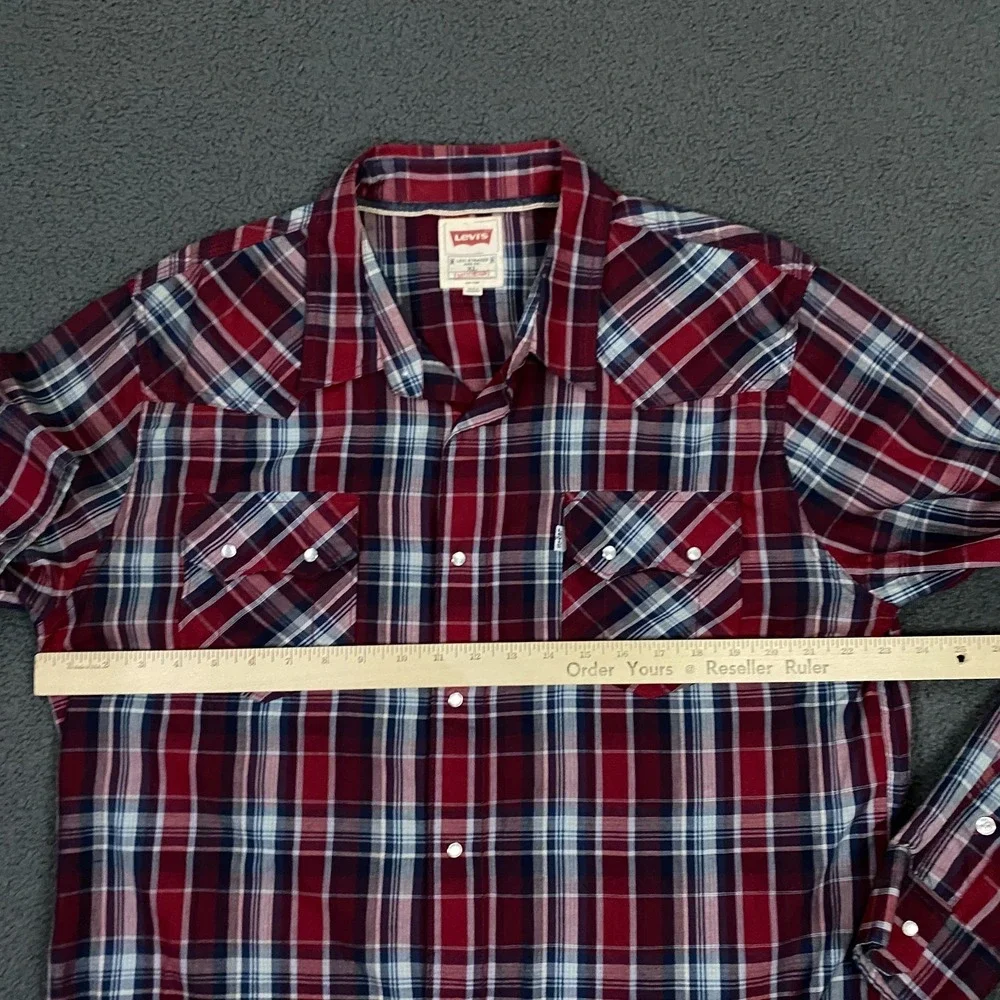 Levis Shirt Mens XL Plaid Western Pearl Snap Light Weight Saw Tooth Pocket Red